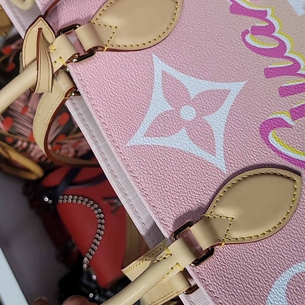 Louis Vuitton Onthego GM GUAM  Special  Edition  Collection New - Picture 9 of 16